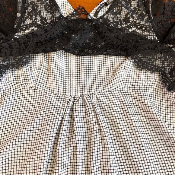 Doe & Rae Top - Picture 7 of 7